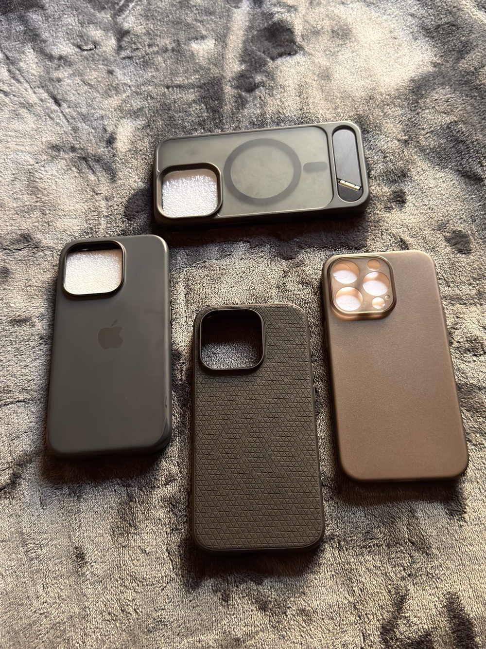 Apple iPhone 15pro Case Bundle — Black, Dark Brown, Gray